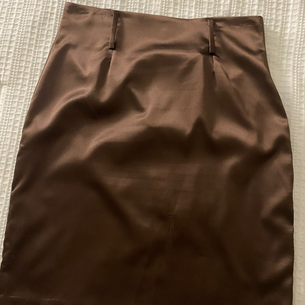 Super cute Medium Satin Pencil Skirt